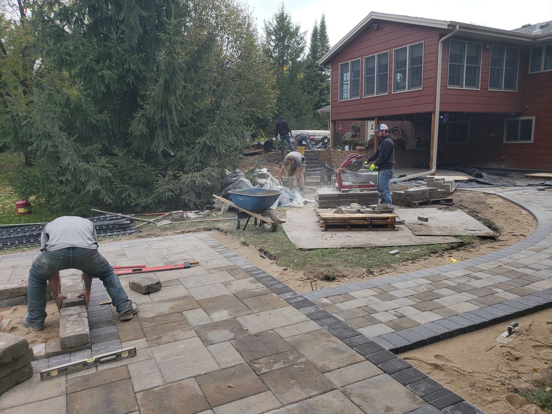 Gallery photos for Patio Project Built on Teamwork: Image #2