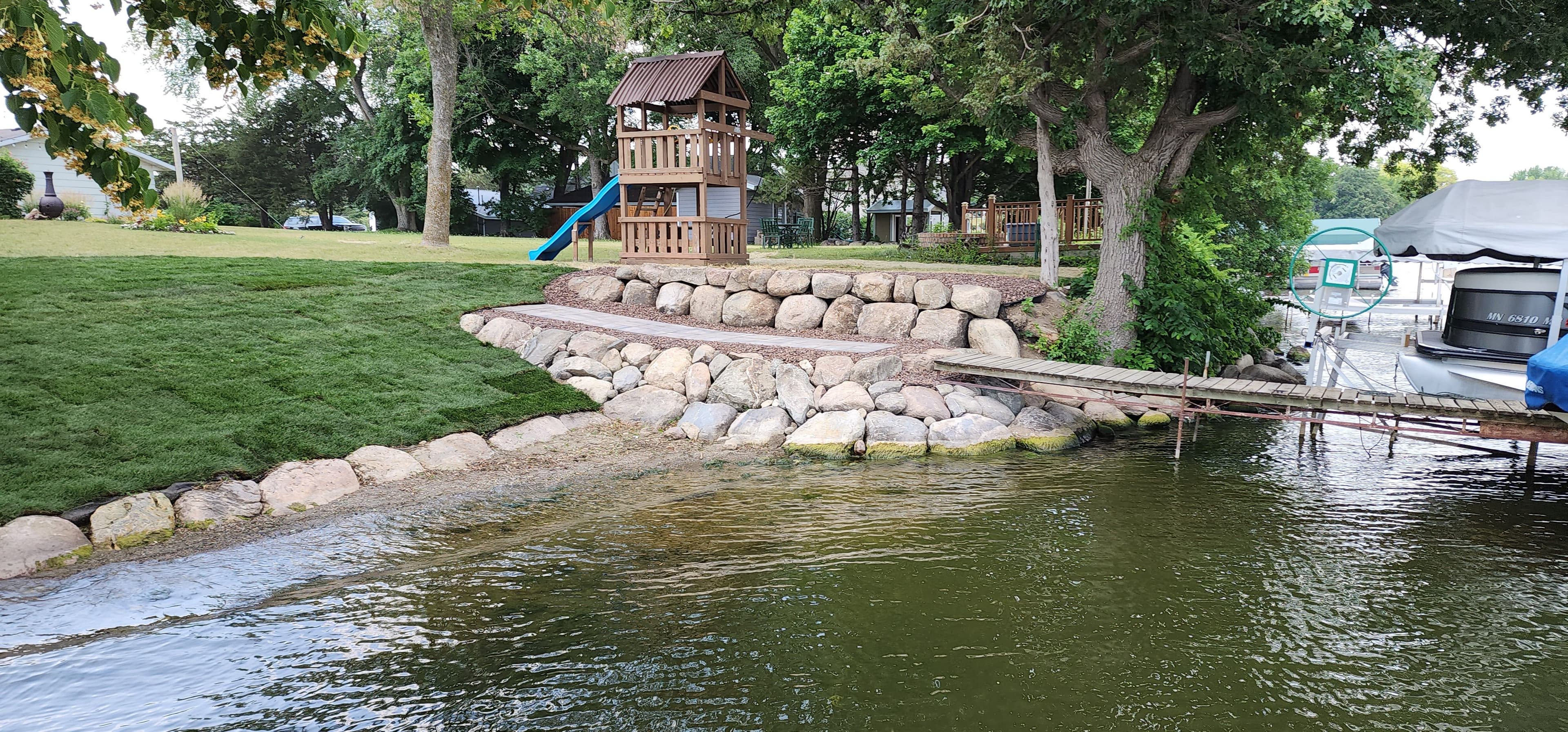 Project Reliable Fieldstone Boulder Walls Installation image