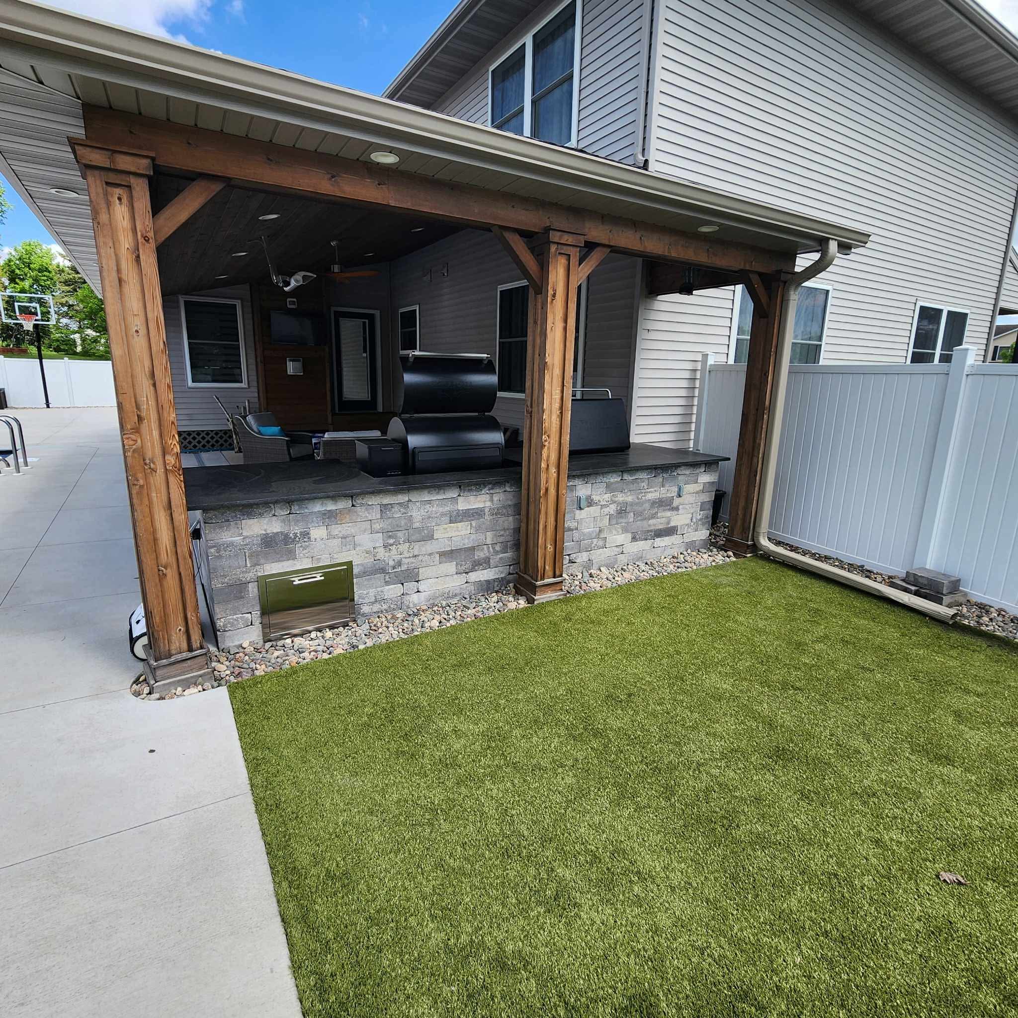 Gallery photos for Custom Outdoor Kitchens Built Around How You Actually Live: Image #1