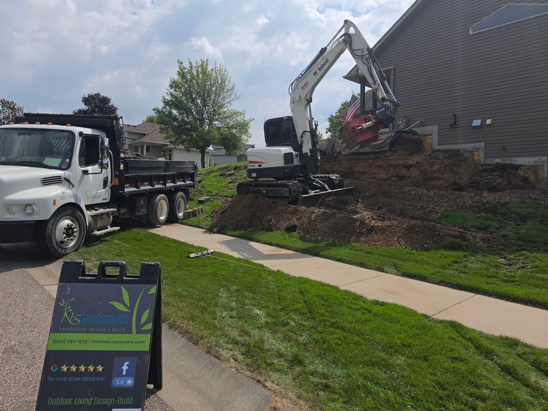 Old Block Retaining Wall Gets Replaced With Natural Fieldstone in Jordan MN image