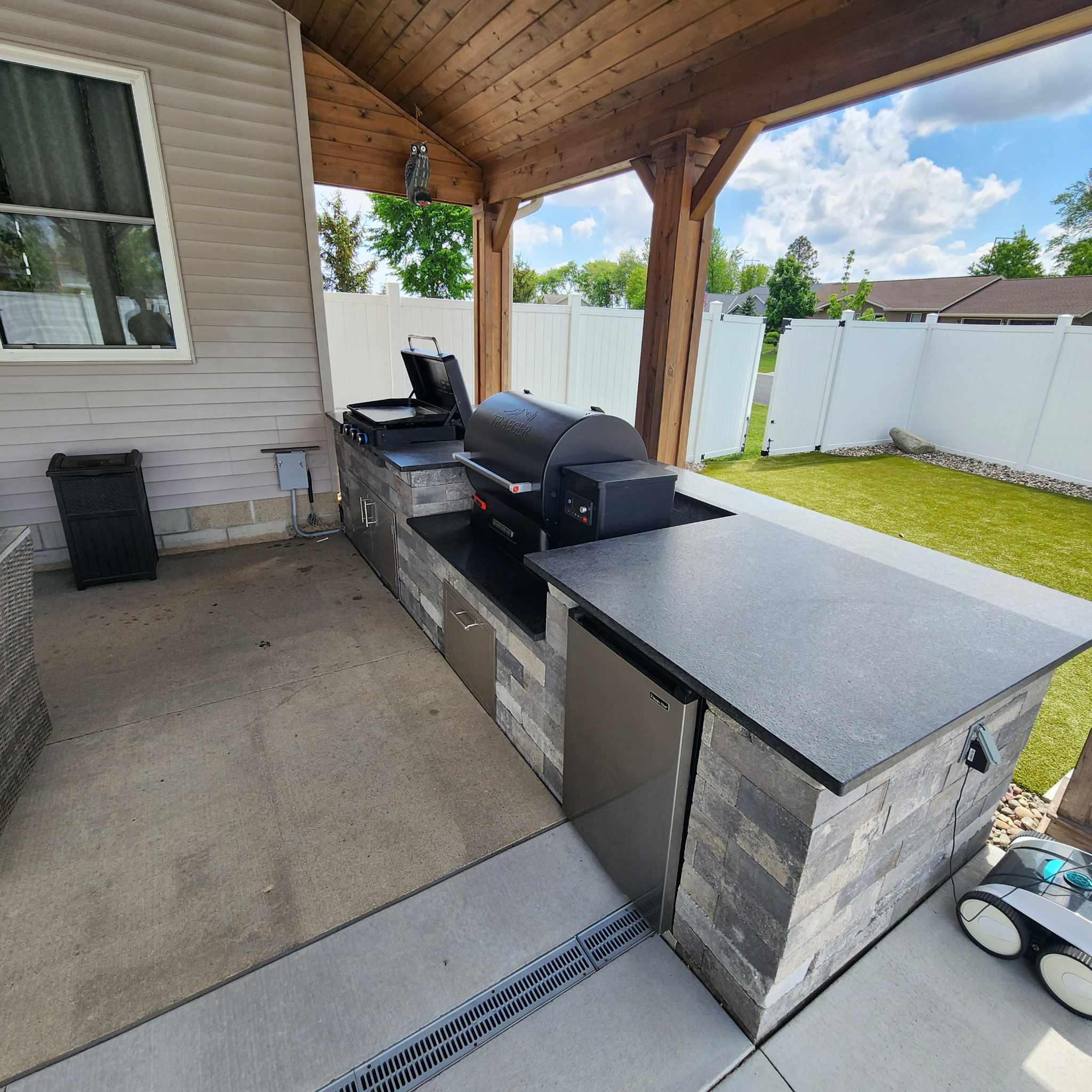 Gallery photos for Custom Outdoor Kitchens Built Around How You Actually Live: Image #2