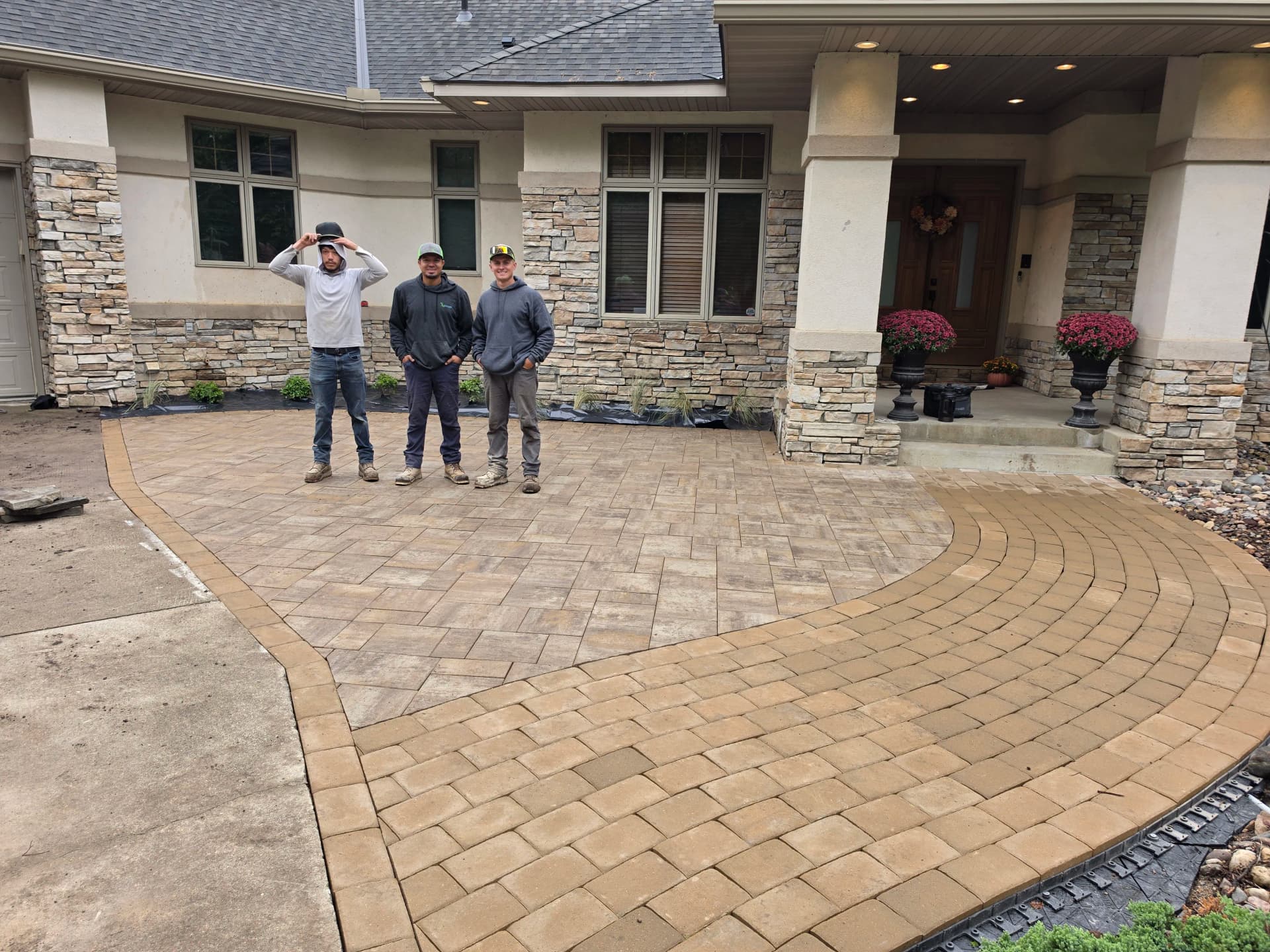 Gallery photos for Stunning Paver Front-Entry Patio Completed in New Prague: Image #2