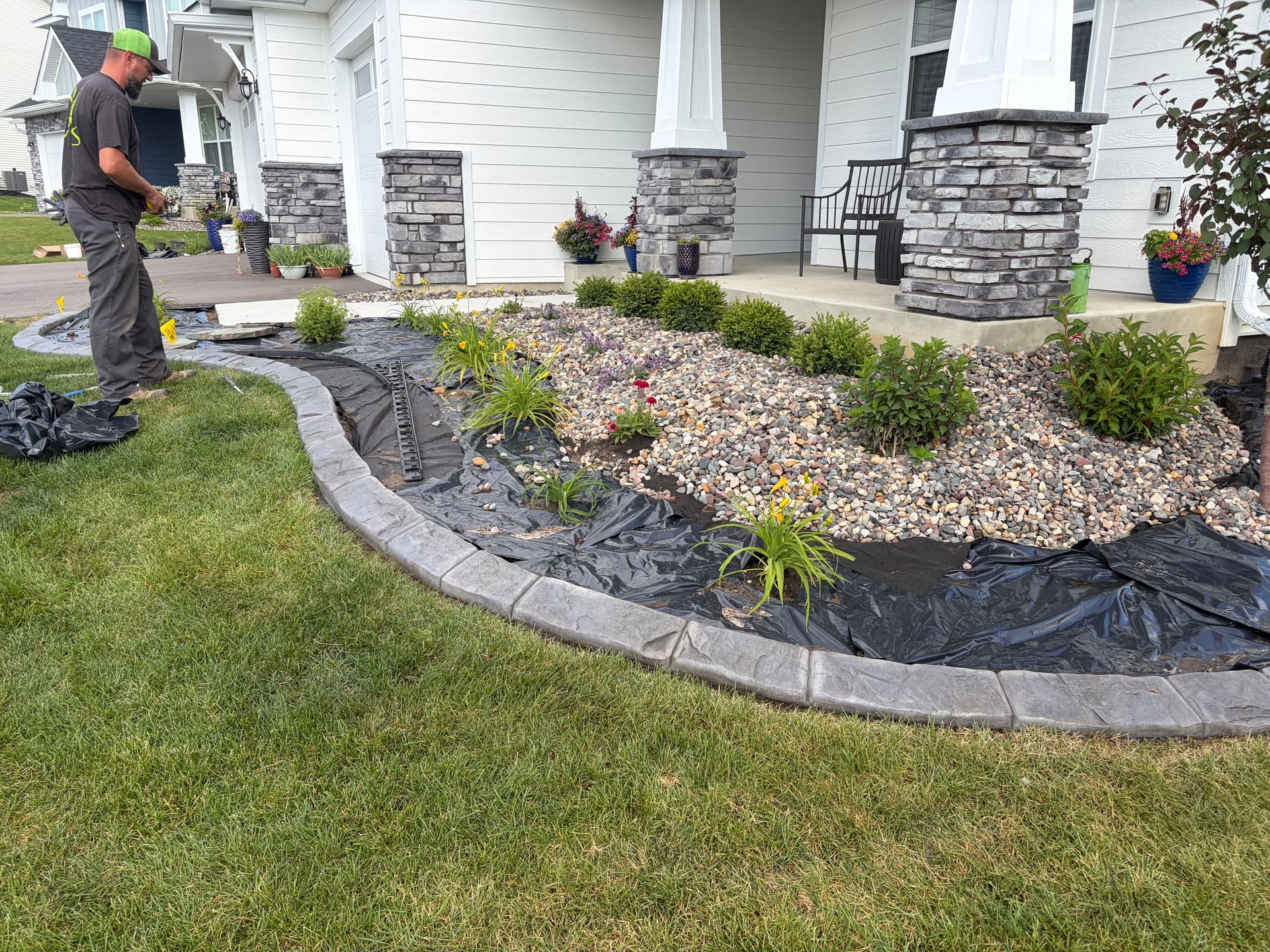 Gallery photos for 80+ New Plantings and Fresh Curb Edging in Lakeville: Image #1